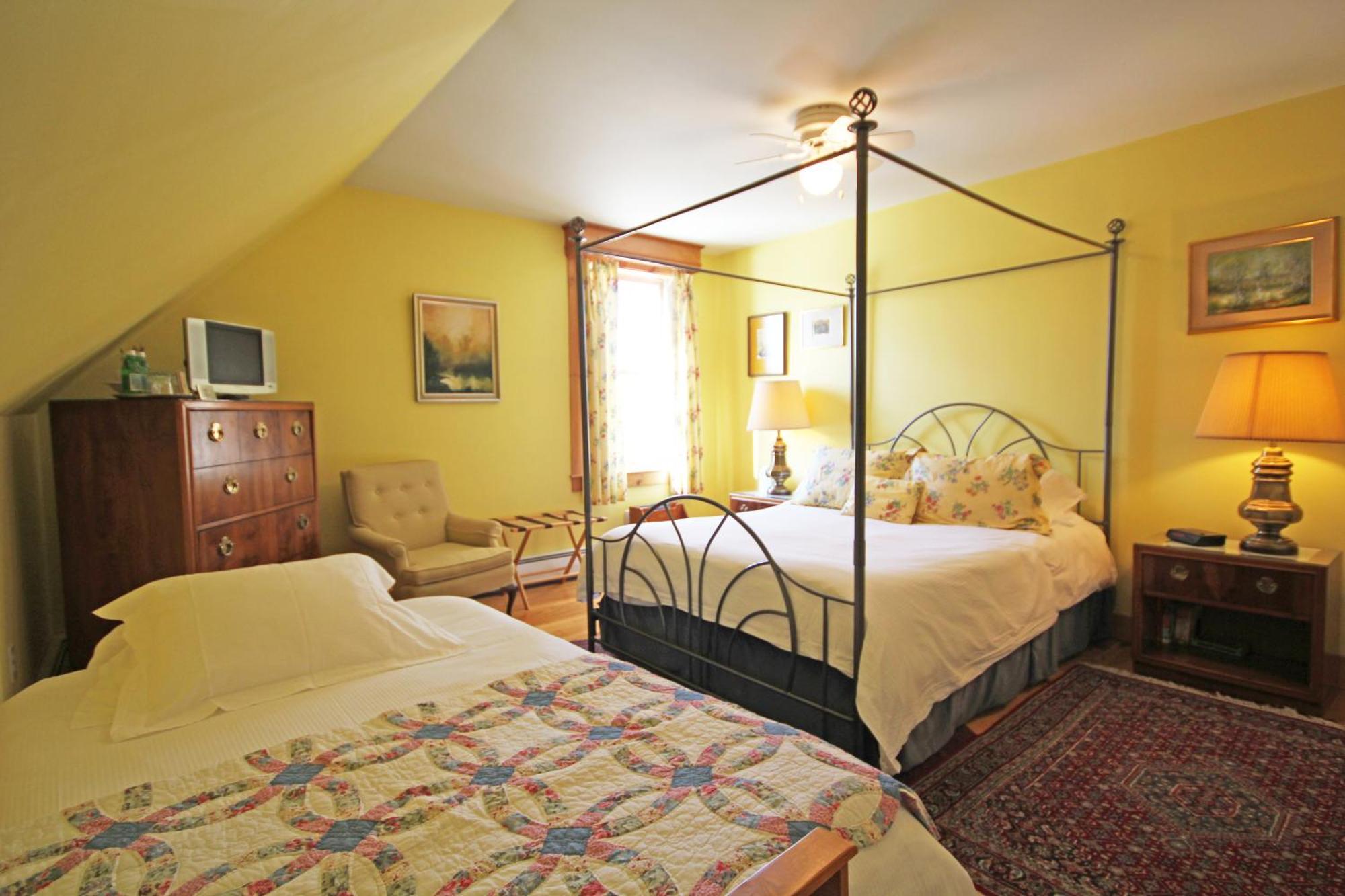 Highland Lake Inn Andover Bilik gambar