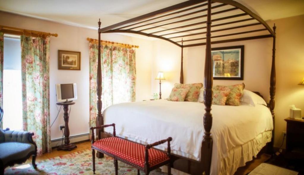Highland Lake Inn Andover Luaran gambar